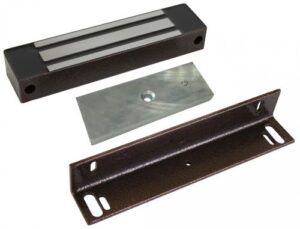 Купить Замок электромагнитный AccordTec ML-295KB с уголком (коричневый) влагозащищенный, усилие 300 кг, 12 В DC, 0,47 A, IP67 - X-956876 из реестра по лучшей цене