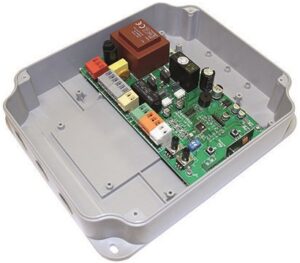 Купить Блок DoorHan SW-mini для распашных приводов, (плата+корпус) - X-674660 из реестра по лучшей цене