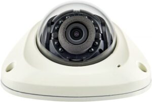 Купить Видеокамера IP Wisenet QNV-6023R уличная антивандальная компактная купольная для использования на транспорте; 1/2.8" CMOS, 2 Мпикс (1945x1097), 60 кад - X-849233 из реестра по лучшей цене