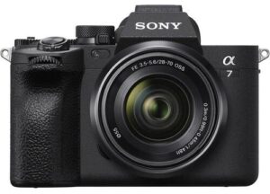 Купить Зеркальный Фотоаппарат Sony Alpha ILCE-7M4K черный 24.3Mpix SEL2870 3.0" 1080p SD (с объективом) - 4D-15219461 из реестра по лучшей цене