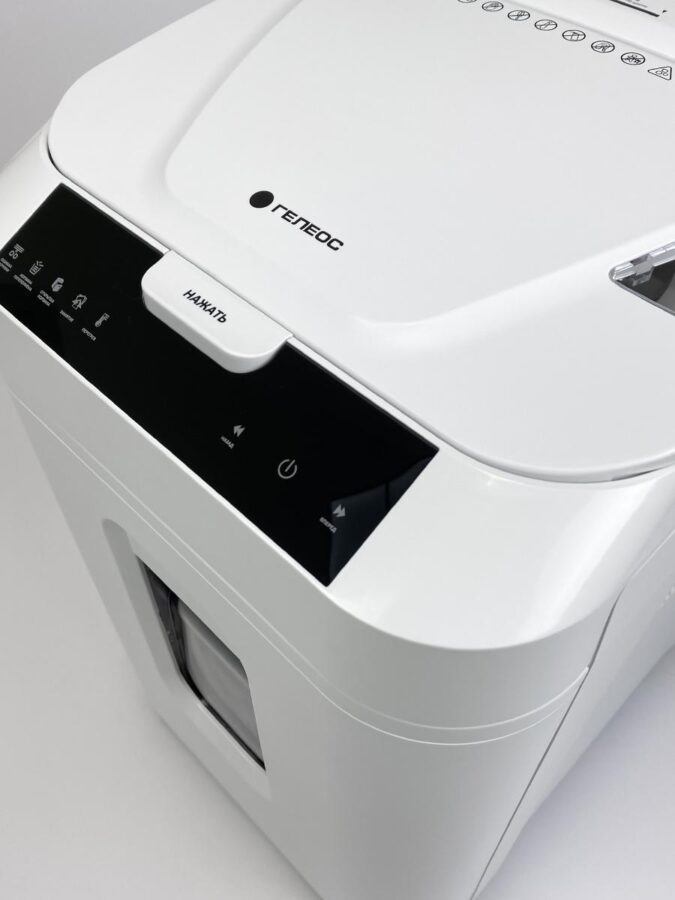 Шредер Heleos АП40-5 белый с автоподачей (секр.P-5) фрагменты 180лист. 37лтр. скрепки скобы пл.карты — изображение 2