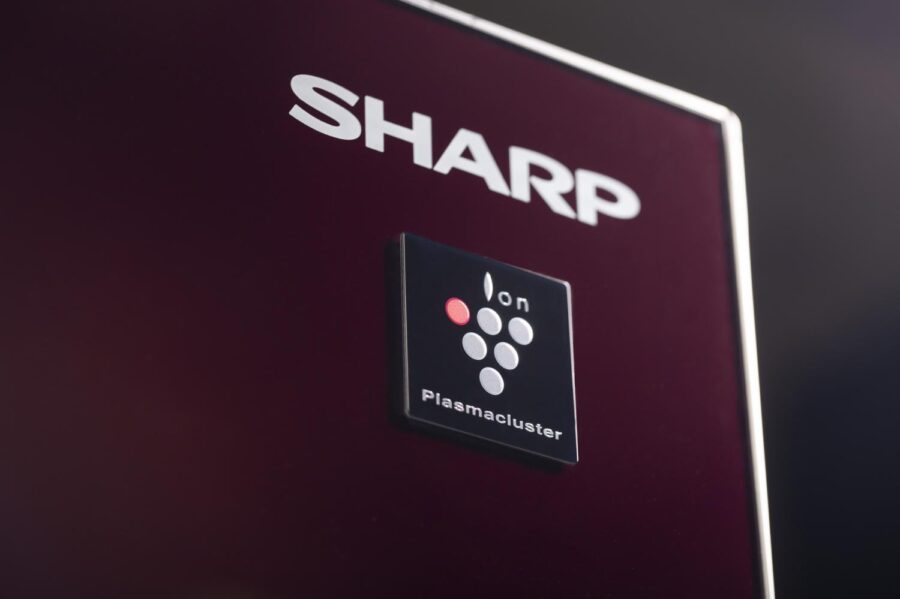 Холодильник Sharp/ 183x89.2x77.1 см, объем камер 394+211, No Frost, морозильная камера снизу,темно-бордовый — изображение 3