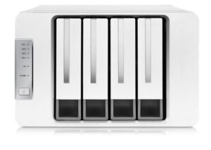 Купить Система хранения данных TerraMaster F4-423 tower NAS QC 2,0Ghz(2,9)/4Gb(32)/TRAID,JBOD,RAID0,1,10,5,6/up to 4 HS SATA(3,5' or 2,5')/2xM.2 2280 NVMe/2xUSB3.1 Gen2/HDMI/2x2,5GbE RJ-45/iSCSI/1xPS/1YW - 4D-13361534 из реестра по лучшей цене