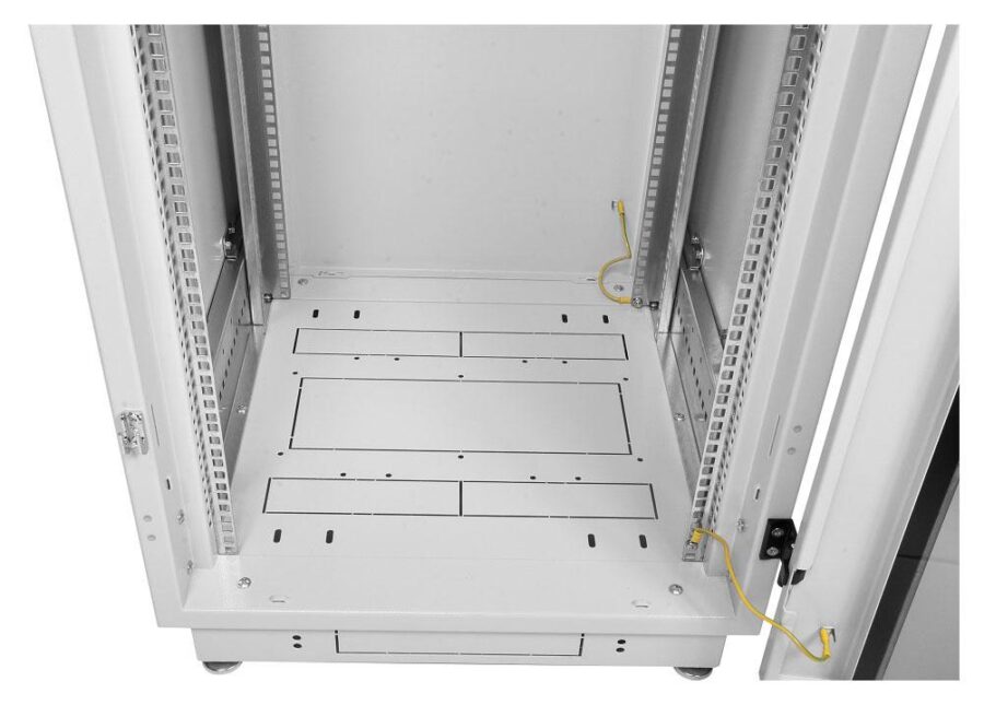 Шкаф коммутационный ЦМО (ШТК-М-42.6.8-44АА) напольный 42U 600x800мм пер.дв.перфор. задн.дв.перфор. 2 бок.пан. 650кг серый — изображение 3