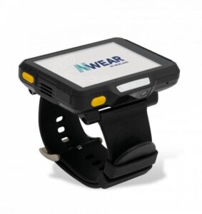 Купить Терминал сбора данных/ WD1 Wearable Watch Device with 2.8" Touch Screen, 3GB/32GB, BT, WiFi, 4G, GPS and Camera. Incl. wrist band, USB-C cable and MultiPower adapter. OS: Android 13.0 GMS. - 4D-14374028 из реестра по лучшей цене