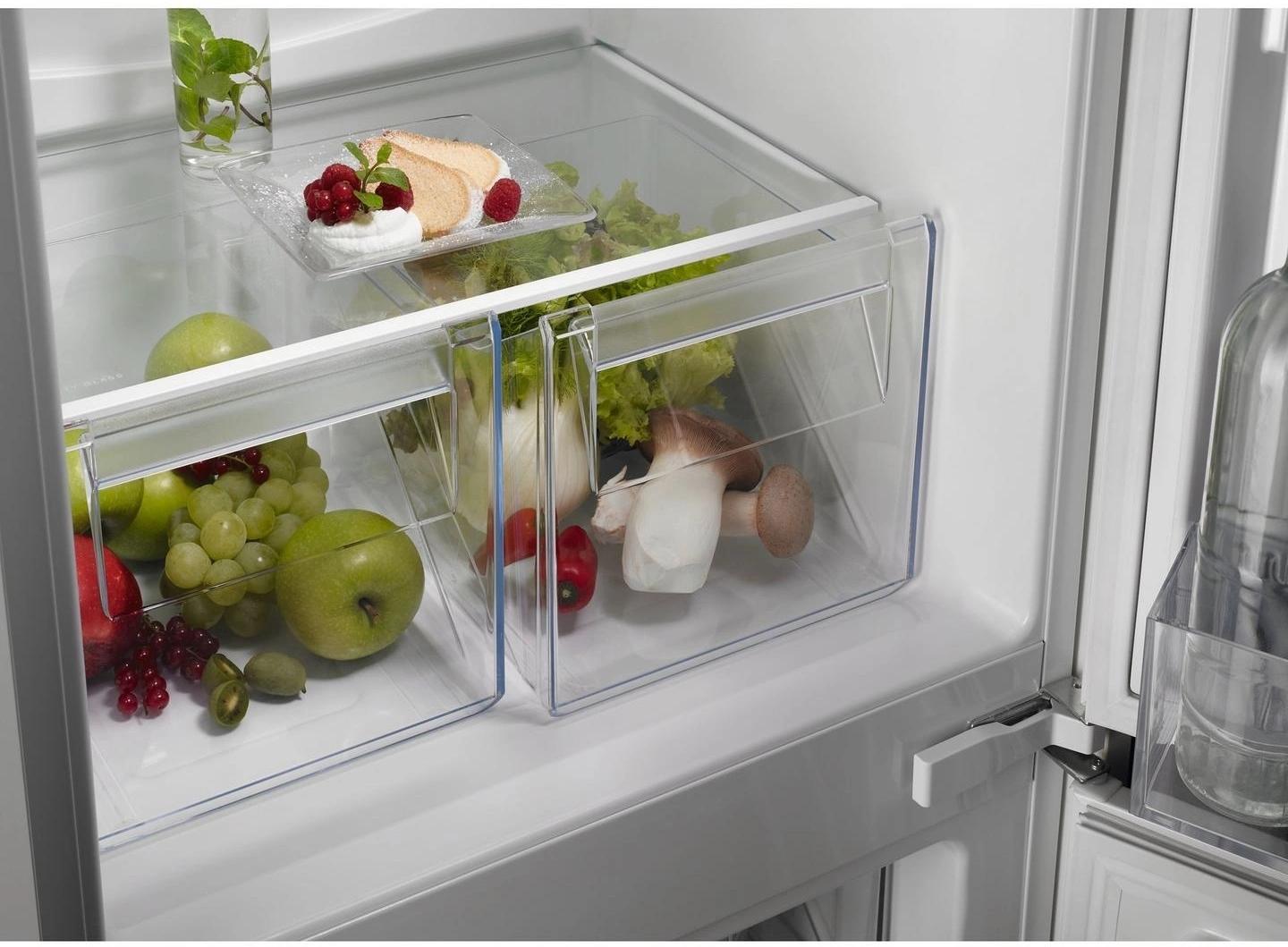 Холодильник AEG OSC6N181ES 2-хкамерн. белый — изображение 3