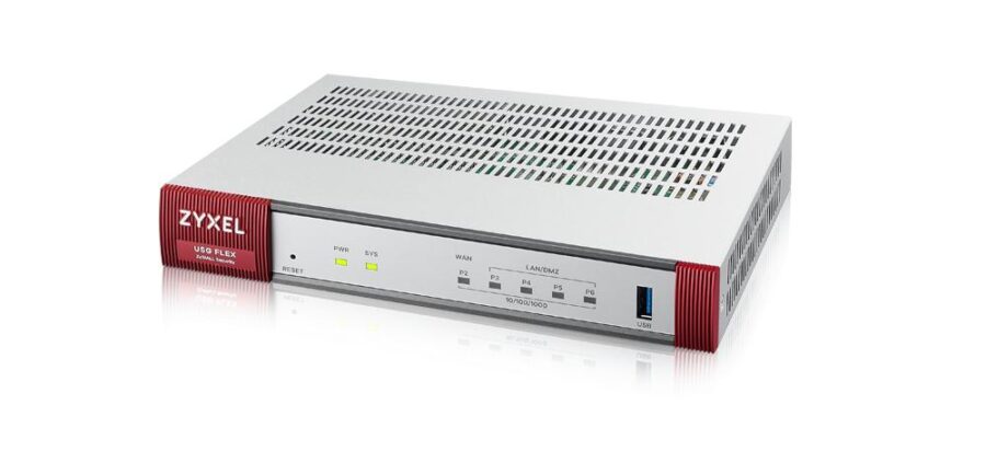 Межсетевой экран/ Межсетевой экран и Wi-Fi контроллер Zyxel USG FLEX 100 с подписками на 1 год (AS,AV,CF,IDP, SecuReporter), 1xWAN GE, 1xOPT GE (LAN/WAN), 3xLAN/DMZ GE, 1xUSB3.0, AP Controller (8/24), NebulaFlex Pro **