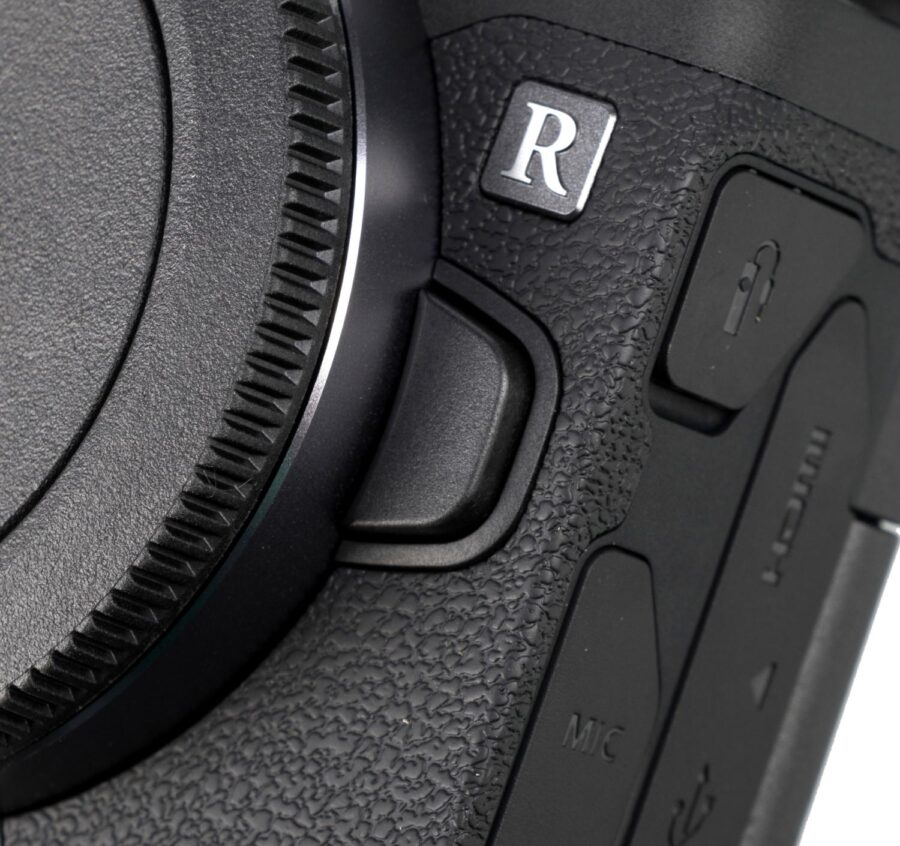 Фотоаппарат Canon EOS RP черный 26.2Mpix 3" 4K WiFi LP-E17 (без объектива)