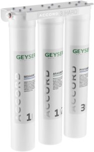 Купить Водоочиститель Гейзер Accord 3 Hard белый - 4D-15719914 из реестра по лучшей цене