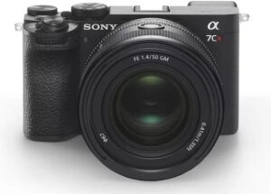 Купить Фотоаппарат Sony Alpha 7 CR черный 62.5Mpix 3" UHD 4K WiFi NP-FZ100 - 4D-15219605 из реестра по лучшей цене