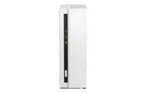 Купить Системы хранения данных QNAP CHANNEL QC 1,8GhzCPU/2Gb/upto 1HDD, upto 9 with TL-D800C/SATA(3,5'')/ 1xUSB3.2 1xUSB2.0/1x1GbE/iSCSI/1xPS/2YW TS-133-EU-RU - 4D-13752725 из реестра по лучшей цене