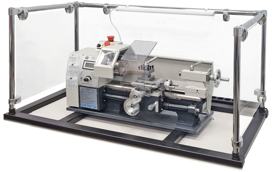 Учебный станок токарный по металлу ACTIVE T, оснащенный щитком-экраном из оргстекла