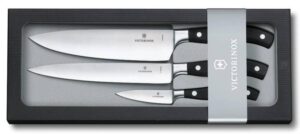 Купить Набор ножей кухон. Victorinox Grand Maitre Chefs 7.7243.3 (7.7243.3) компл.:3предм. черный подар.коробка - 4D-13819495 из реестра по лучшей цене