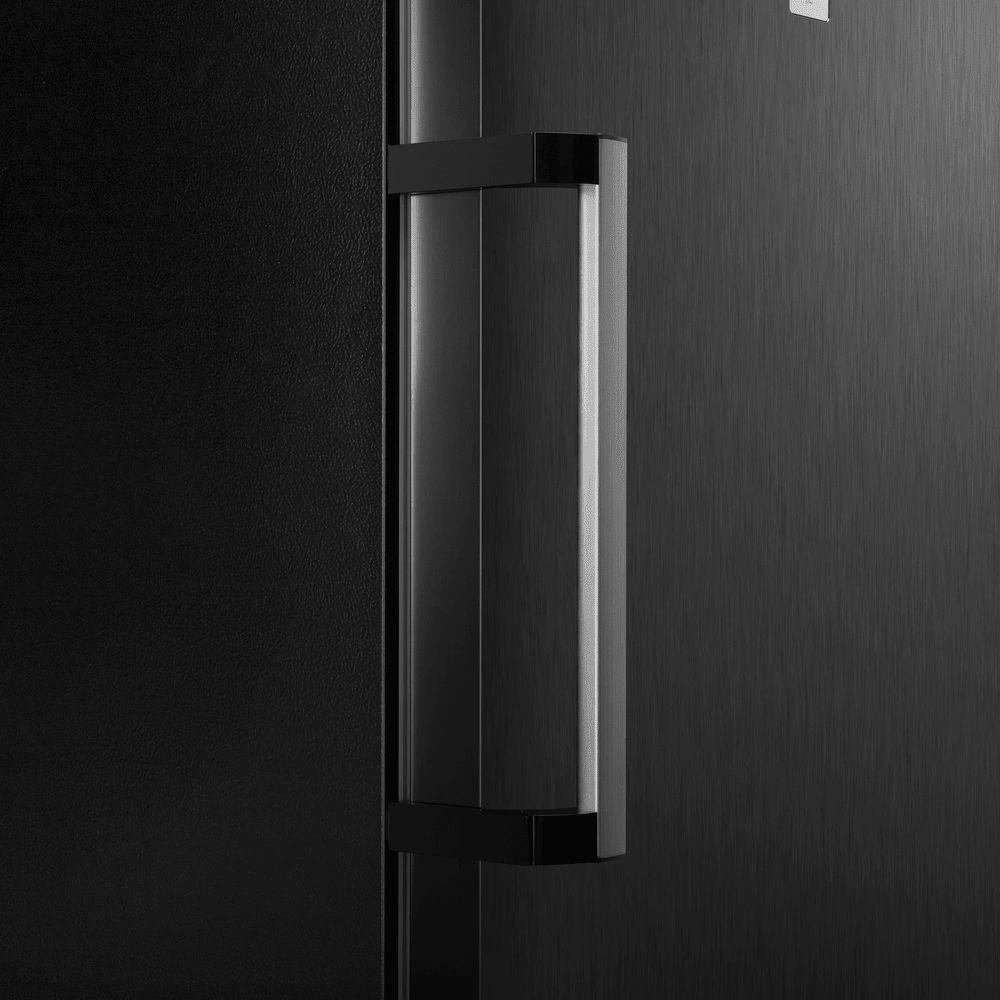 Морозильная камера Maunfeld MFFR185SB черная сталь — изображение 11