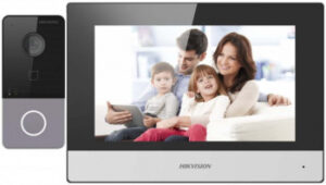 Купить Комплект домофона Hikvision DS-KIS603-P(C) серебристый - ME-1387110 из реестра по лучшей цене